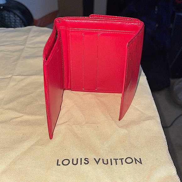 Authentic Vintage Louis Vuitton Red Epi-Tri Food Wallet - Picture 5 of 7